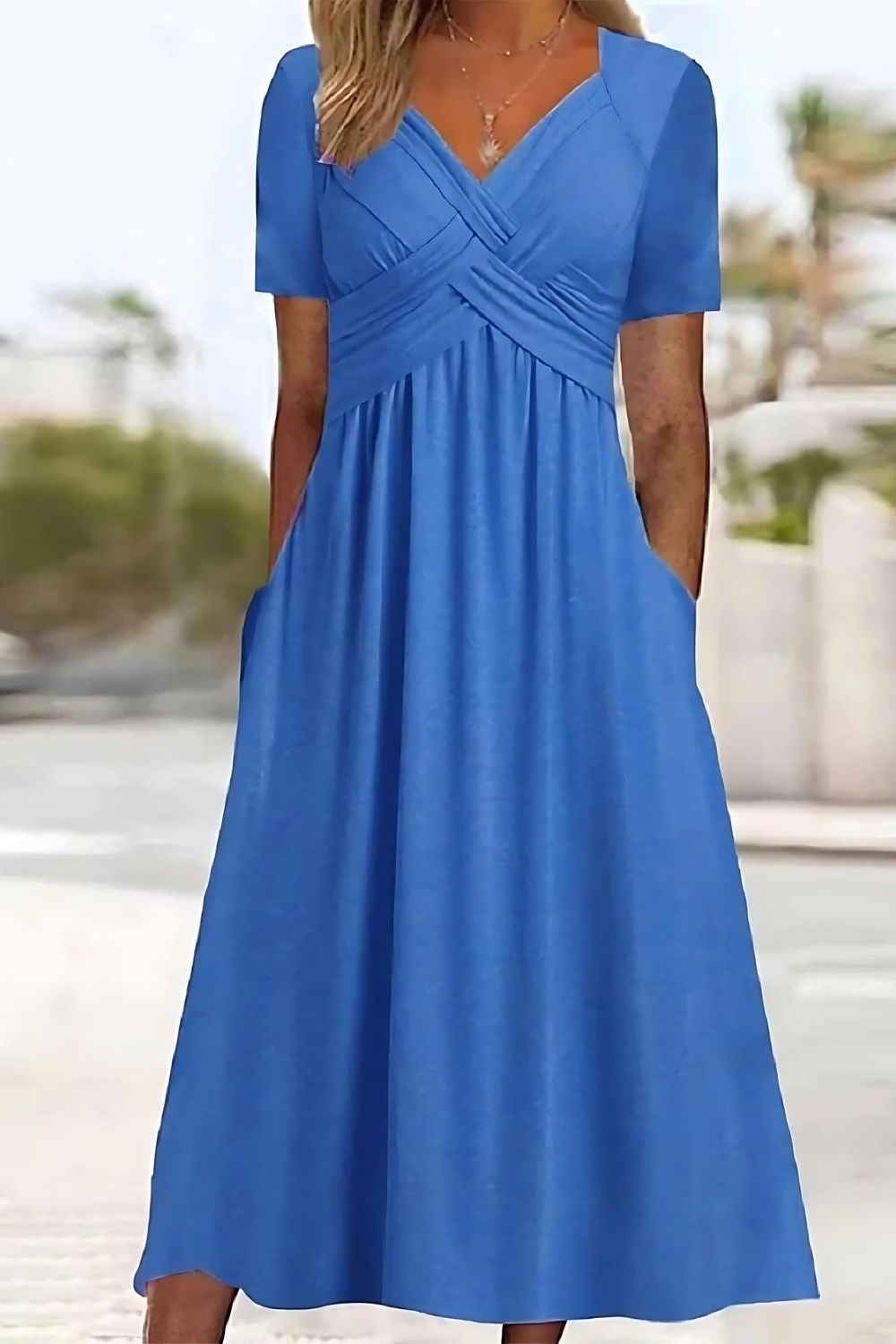 Elisa Elegant midi dress