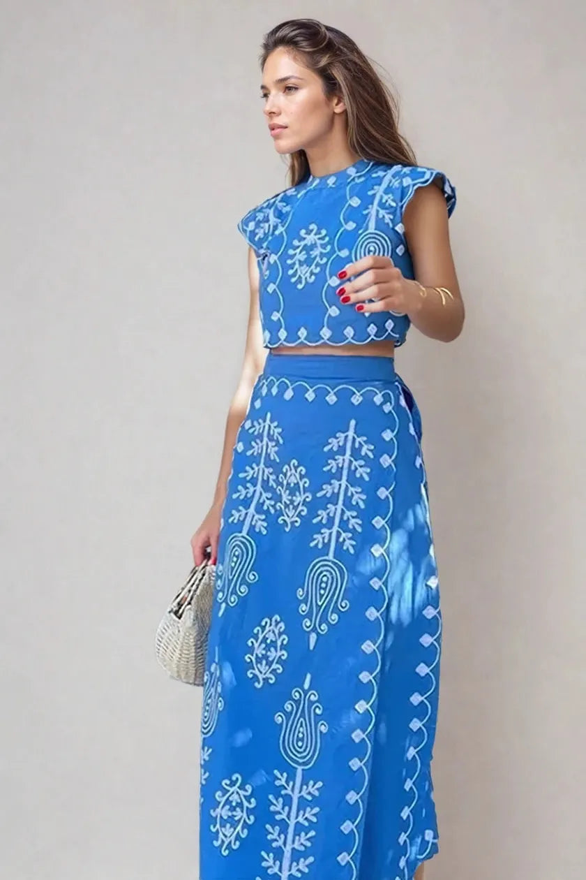 The Santorini Embroidered Set