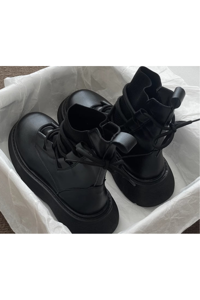 Faye - Elegant Winter Boots