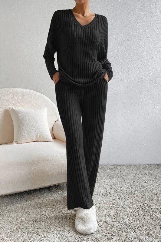 The Elijah Ribbed Lounge Set