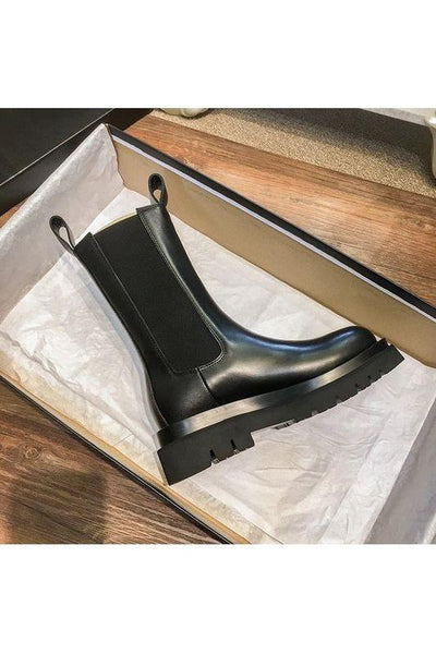 Veronique - Classic Boots