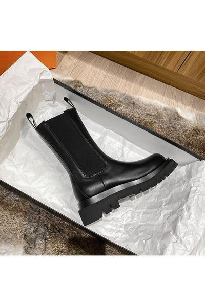 Veronique - Classic Boots